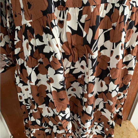 Easel Coffee Print Loose Fitting Dress (L) - Picture 12 of 16